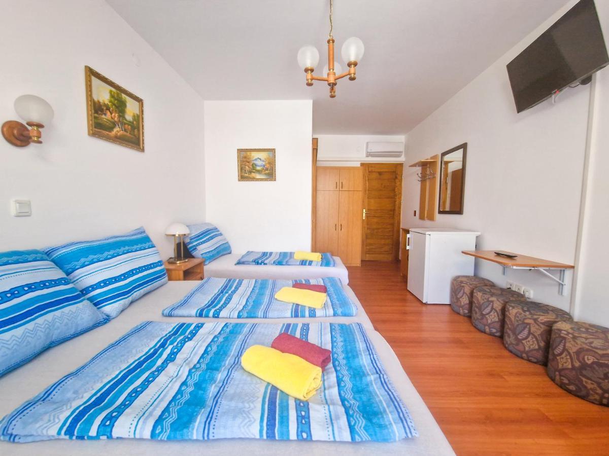 Weinberger Vendeghaz Hotel Zamardi Luaran gambar