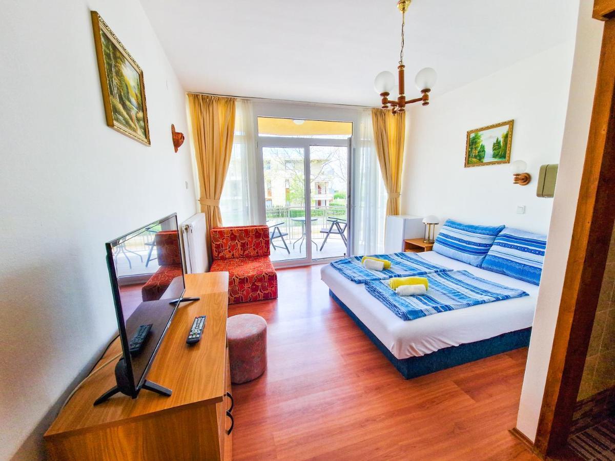 Weinberger Vendeghaz Hotel Zamardi Luaran gambar