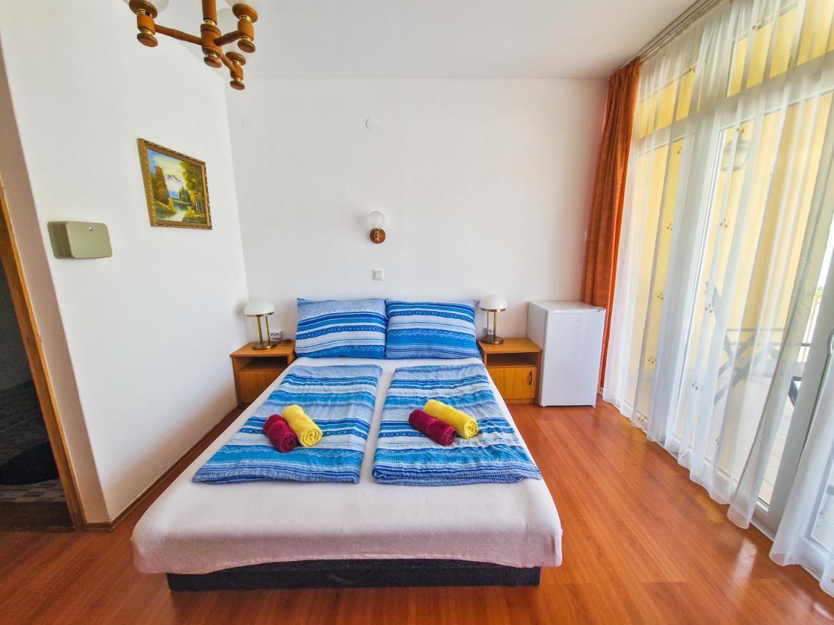Weinberger Vendeghaz Hotel Zamardi Luaran gambar